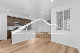 2487 Hannah Ridge Dr in Colorado Springs, CO - Building Photo - Building Photo