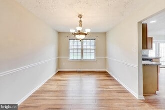 8813 Francesca Dr in Clinton, MD - Building Photo - Building Photo
