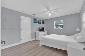 1120 SW 30th St in Fort Lauderdale, FL - Building Photo - Building Photo