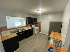2660 Peachcrest St in Ypsilanti, MI - Building Photo - Building Photo