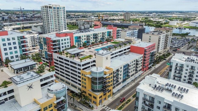 1208 E Kennedy Blvd, Unit 1022 in Tampa, FL - Building Photo - Building Photo