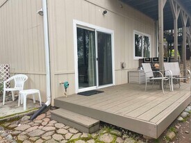 11880 Raven Ct in Penn Valley, CA - Building Photo