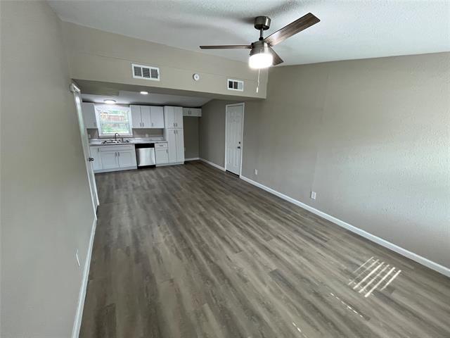 2115 Dollye Dr in Garland, TX - Building Photo - Building Photo