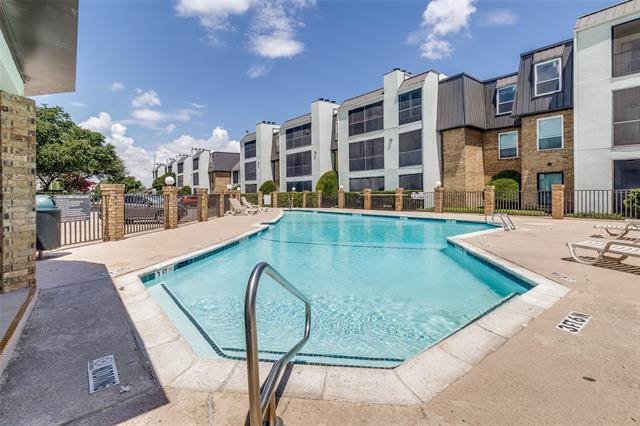 11460 Audelia Rd in Dallas, TX - Building Photo