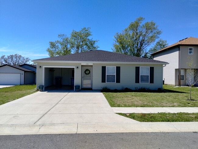 property at 170 Pin Oak Ct