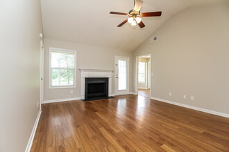 731 Clear Cir in Smyrna, TN - Building Photo - Building Photo