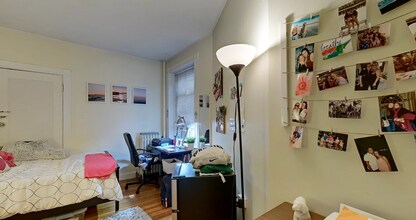 1130 Commonwealth Ave, Unit 2 in Boston, MA - Foto de edificio - Building Photo