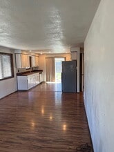 1032 SE Rummel St in McMinnville, OR - Building Photo - Building Photo