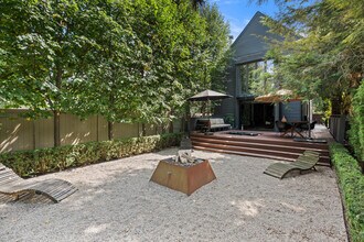 650 Wallace St in Birmingham, MI - Building Photo - Building Photo