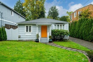 9023 4th Ave NW in Seattle, WA - Building Photo