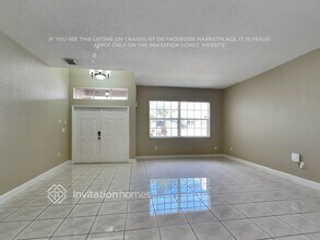 8840 NW 147th Ln in Hialeah, FL - Building Photo - Building Photo