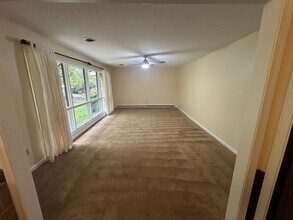 115 Sharon Dr in Central, SC - Building Photo - Building Photo