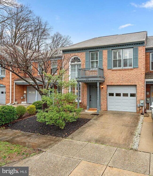 property at 1022 Boom Ct