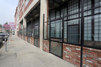 Texere Plaza Lofts in Los Angeles, CA - Foto de edificio - Building Photo