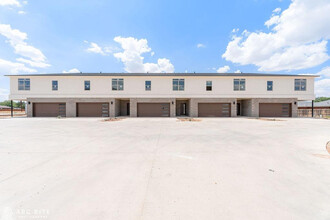 310 Homestead Ave in Lubbock, TX - Building Photo - Building Photo