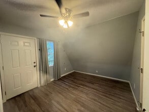 351 Valley View Cir SE in Calhoun, GA - Building Photo - Building Photo