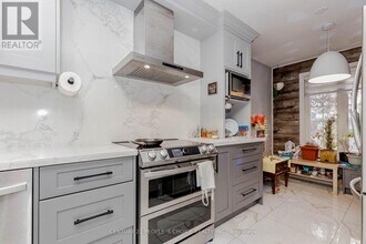 32 Elderwood Pl in Brampton, ON - Building Photo - Building Photo