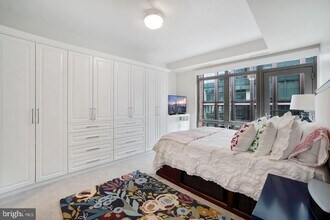 7171 Woodmont Ave-Unit -704 in Bethesda, MD - Building Photo - Building Photo