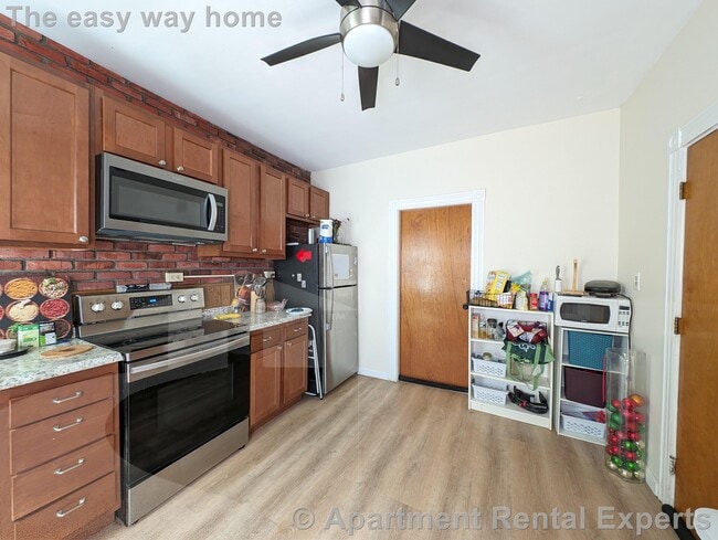 35 Pearson Rd, Unit #1 in Somerville, MA - Building Photo - Building Photo