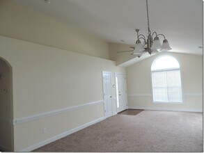 3800 Sabre Ln in Wilson, NC - Building Photo - Building Photo
