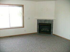 501 Laguna Dr in Moses Lake, WA - Building Photo - Building Photo