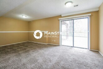 7307 Chaddy Cir in Pleasant Valley, MO - Building Photo - Building Photo