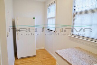 73 Hudson St, Unit 1 in Boston, MA - Building Photo - Building Photo