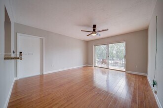 13872 SW 90th Ave in Miami, FL - Building Photo - Building Photo