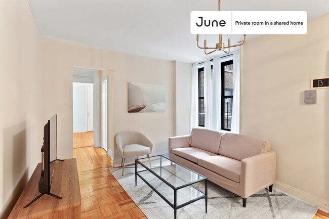 Room in Shared 2 bed/1 bath home in New York, NY - Building Photo - Building Photo