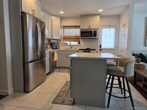 181 Barrymore Blvd in Franklin Square, NY - Building Photo - Building Photo