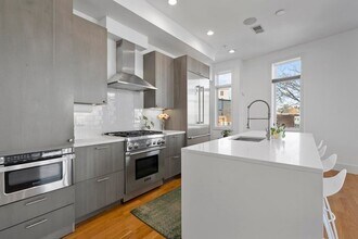 5 Mohawk St, Unit 5 in Boston, MA - Building Photo - Building Photo