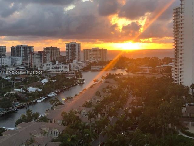 3640 Yacht Club Dr in Aventura, FL - Building Photo - Building Photo