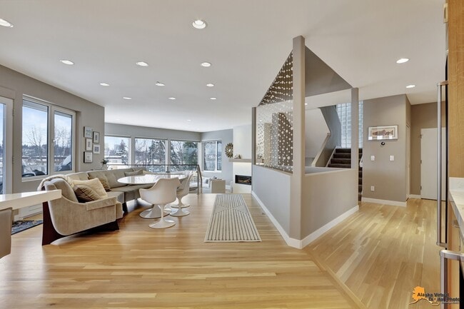 1775 Forest Park Dr in Anchorage, AK - Building Photo - Building Photo