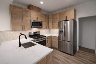 2155 Balboa Ave in San Diego, CA - Building Photo - Building Photo