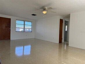 3838 Beechwood Dr in Holiday, FL - Building Photo - Building Photo