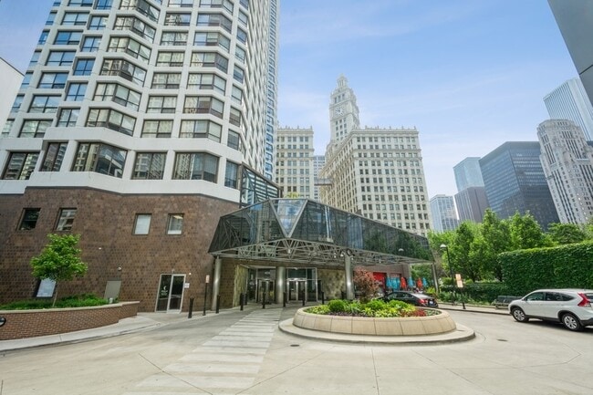 property at 405 N Wabash Ave