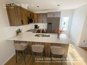 1402 Abitibi Rd W in Lethbridge, AB - Building Photo - Building Photo