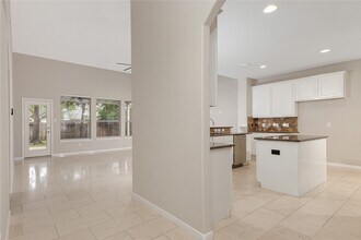 7 Planchard Ct in The Woodlands, TX - Building Photo - Building Photo