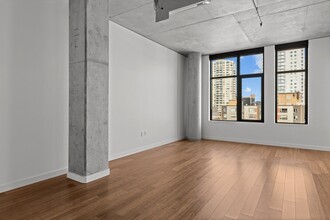 Walton Lofts in Seattle, WA - Building Photo - Building Photo