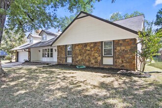 11401 S 98th E Ave in Bixby, OK - Building Photo - Building Photo