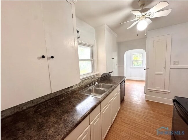 property at 2149 Alvin St