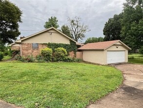 9149 Marchant Rd in Springdale, AR - Building Photo - Building Photo