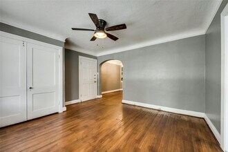 3312 Daniel Ave-Unit -2 in Dallas, TX - Foto de edificio - Building Photo