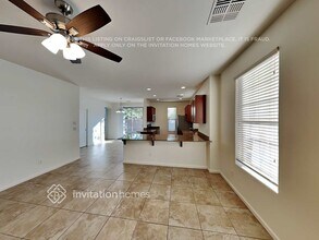 3369 E Liberty Ln in Gilbert, AZ - Foto de edificio - Building Photo