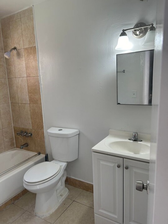 14002 NE 2nd Ct in North Miami, FL - Building Photo