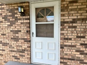 1602 Meadow Ln in Muscatine, IA - Building Photo - Building Photo