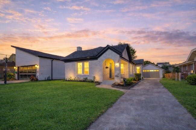 2417 Ruth St in Houston, TX - Building Photo - Building Photo