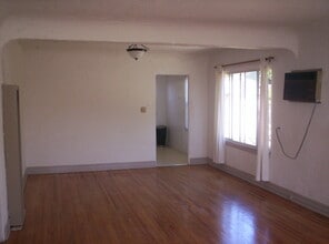 4354 Coolidge Ave in Los Angeles, CA - Foto de edificio - Building Photo