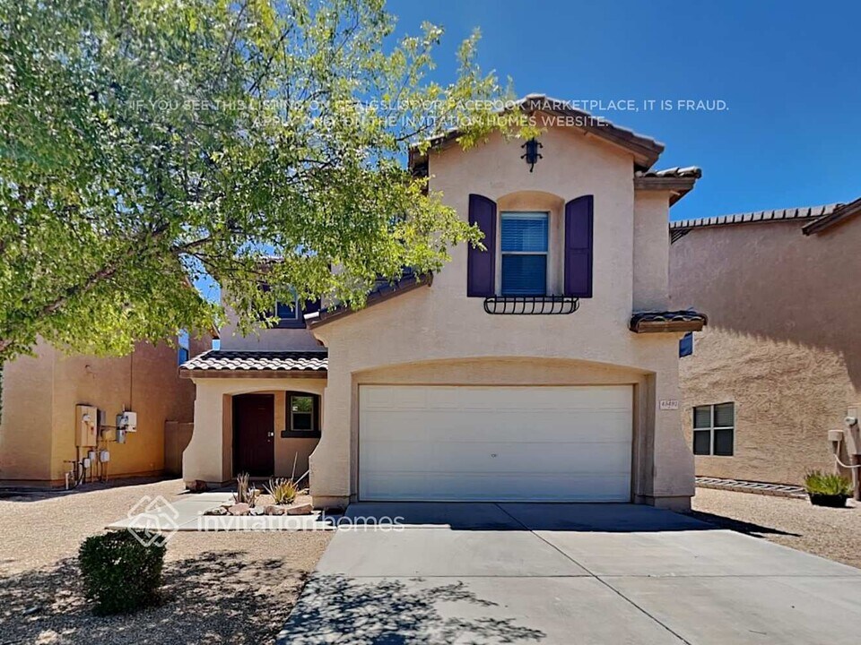 45491 W Amsterdam Rd in Maricopa, AZ - Building Photo