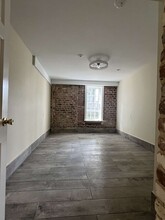185 Rutledge Ave, Unit Apartment X in Charleston, SC - Building Photo - Building Photo